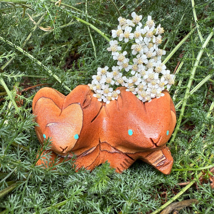 Bunny Twins Zuni Fetish, by Louise Ponchella
