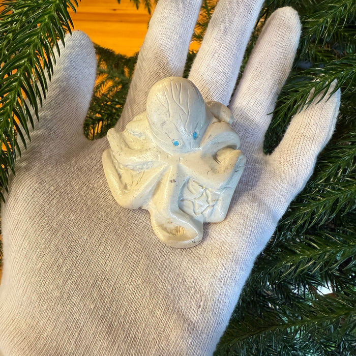 White Marble Octopus Zuni Fetish, by Mike Coble