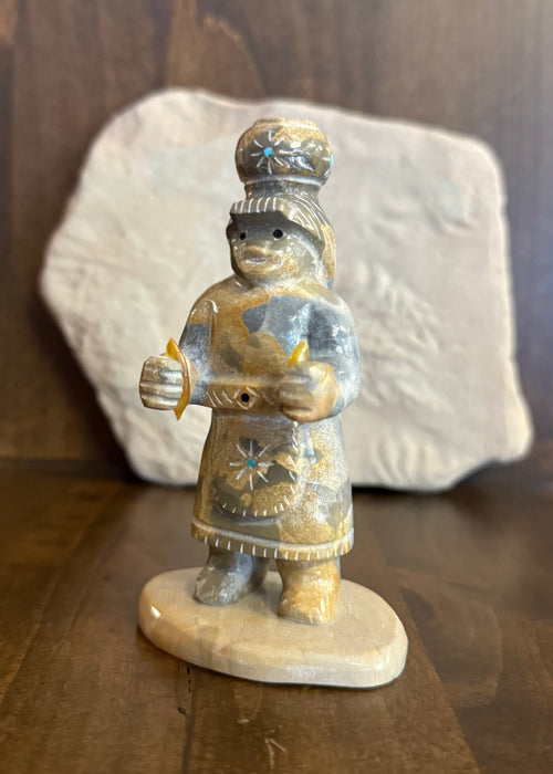 Zuni Olla Pot Maiden Carving by Enrike Leekya