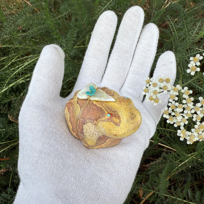 Zuni Frog Fetish, by Leland Boone