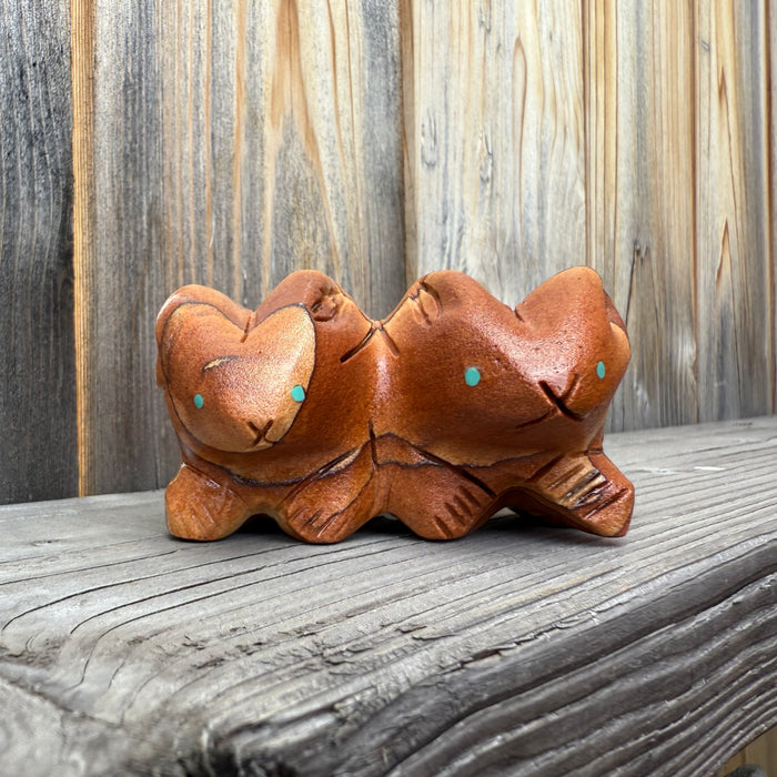 Bunny Twins Zuni Fetish, by Louise Ponchella
