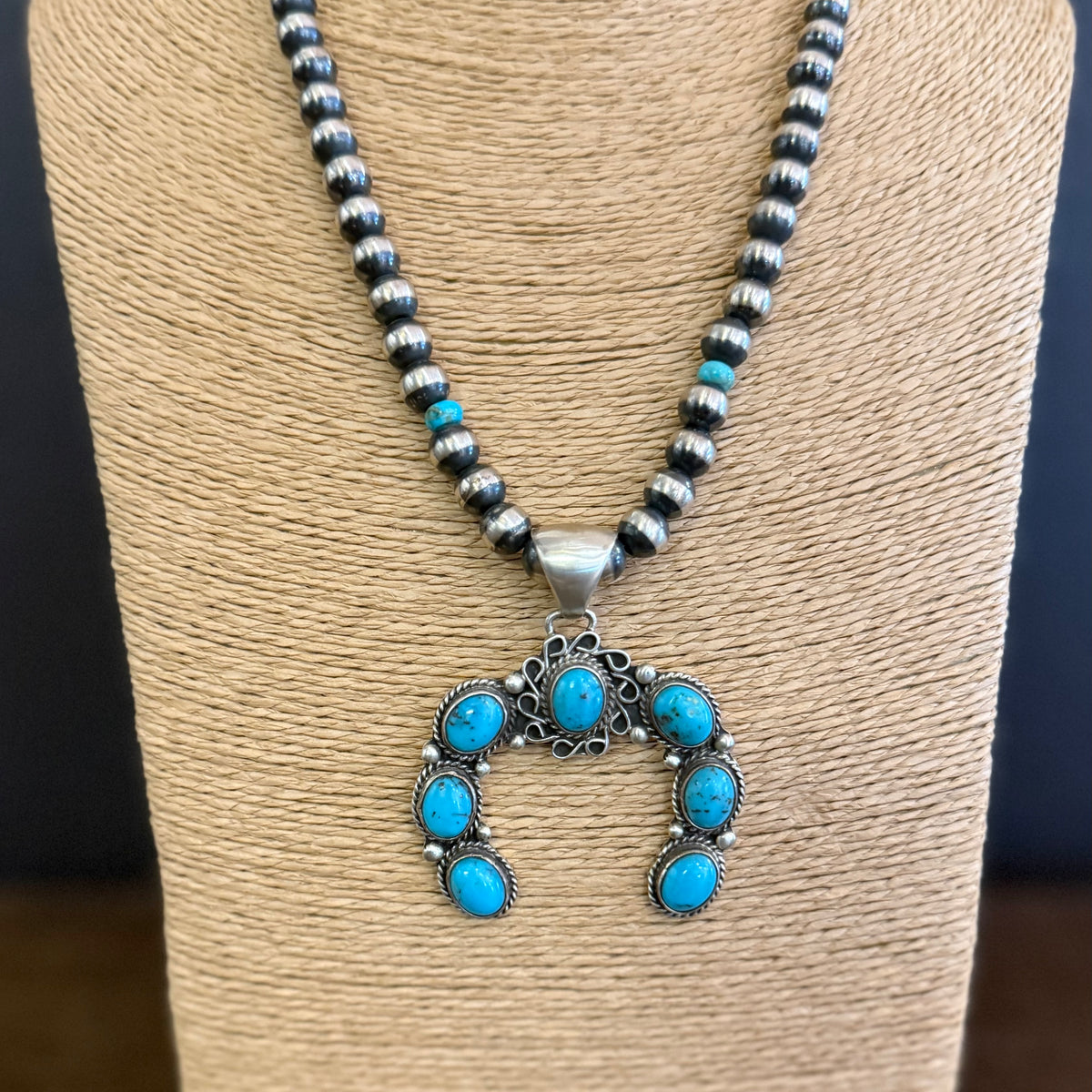 Navajo, Hopi, Zuni Jewelry, Authentic American Indian Jewelry at