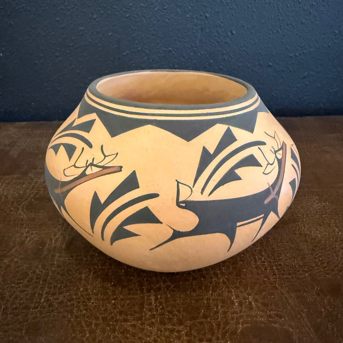 Zuni Deer Pot, by Anderson Peynetsa