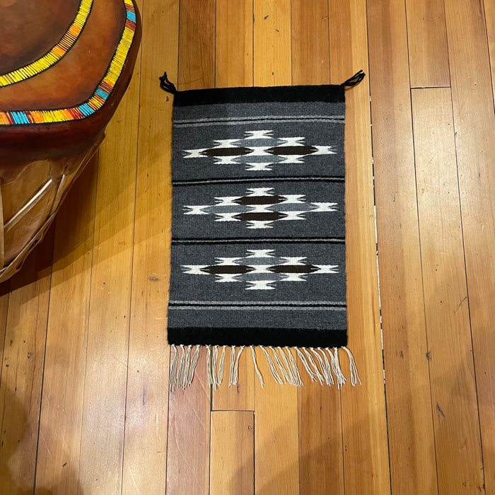 Chinle Pattern Small Navajo Rug, by Atsii' Nineez (Long Hair)