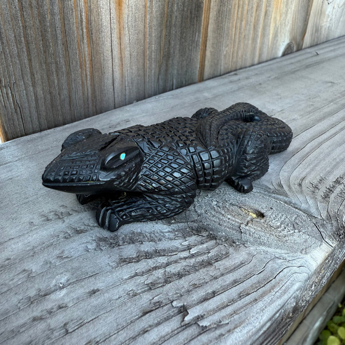 Lizard Zuni Carving Fetish at Raven Makes Gallery