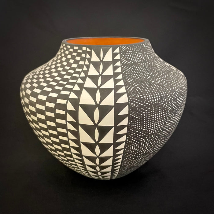 Acoma Fine Line Pottery Jar, by Sandra Victorino