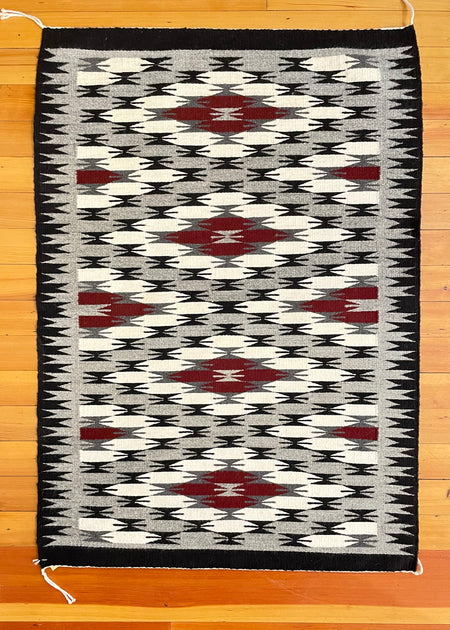 Navajo Rugs at Raven Makes Gallery