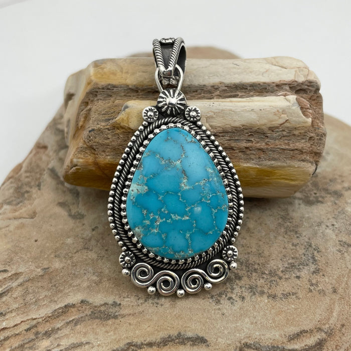 Turquoise Navajo Jewelry at Raven Makes Gallery