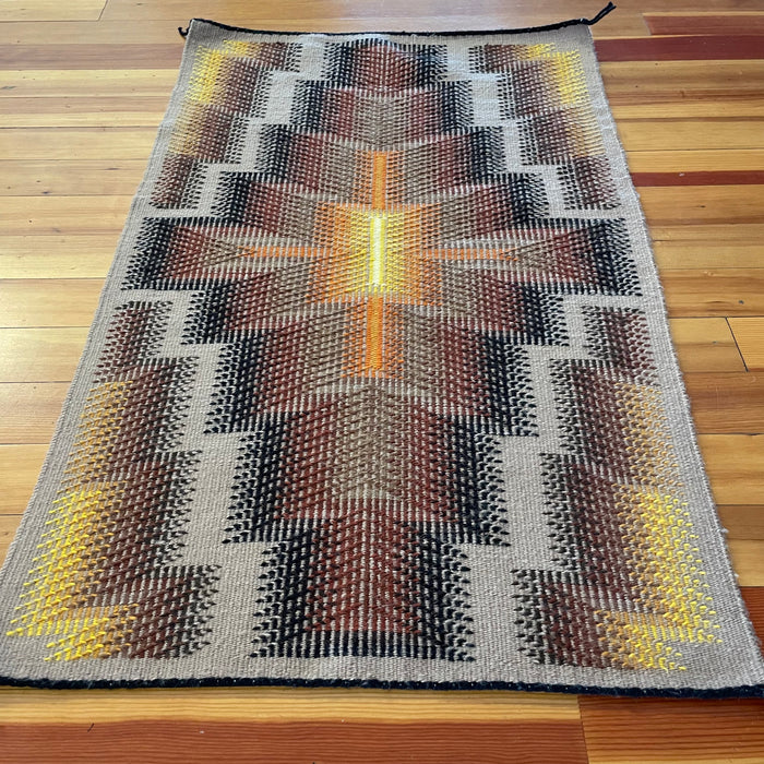 Navajo Rug at Raven Makes Gallery