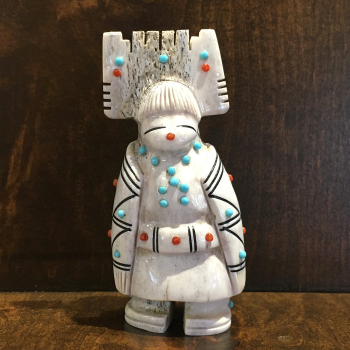 Pueblo Fetishes at Raven Makes Native American Art Gallery