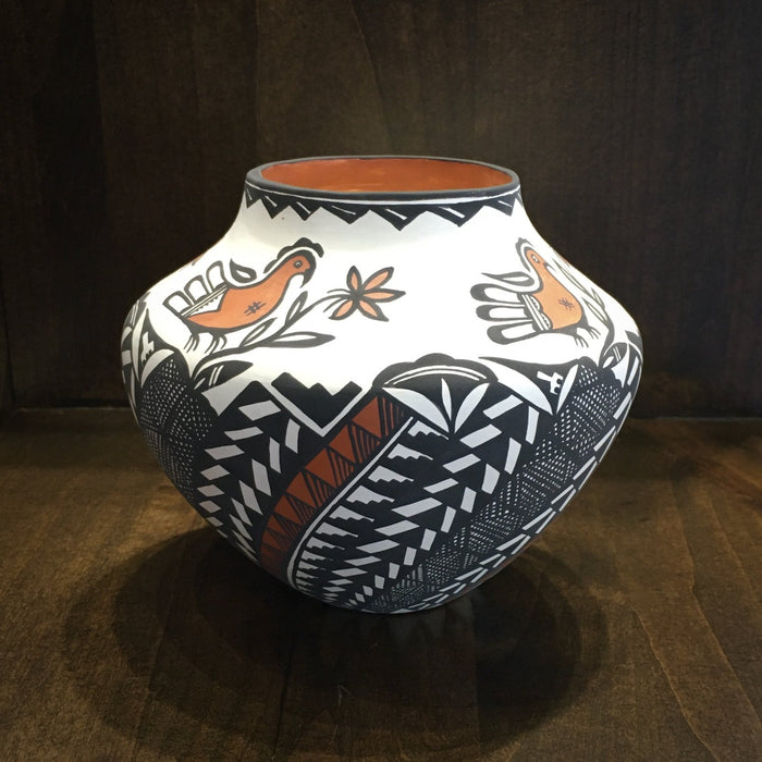 Acoma Fine Line Pottery, by Sandra Victorino