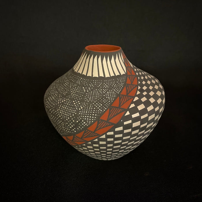 Sandra Victorino Pottery at Raven Makes Gallery