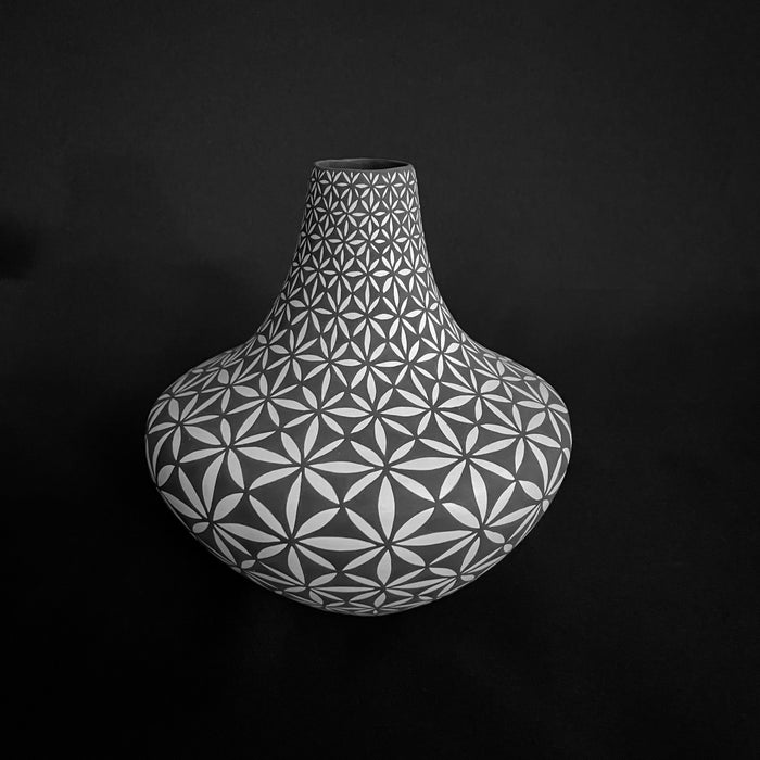 Sandra Victorino Fine Pottery at Raven Makes Gallery