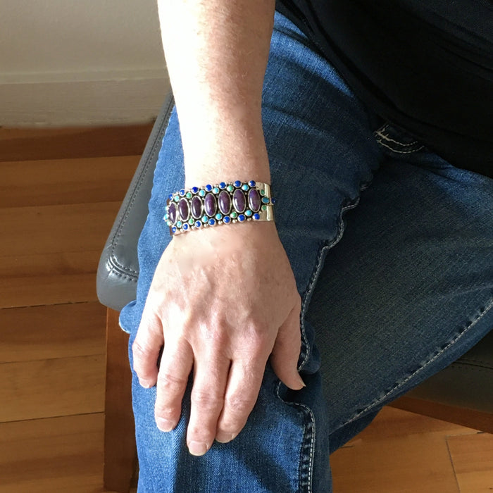 Dee Nez Navajo Jewelry at Raven Makes Gallery