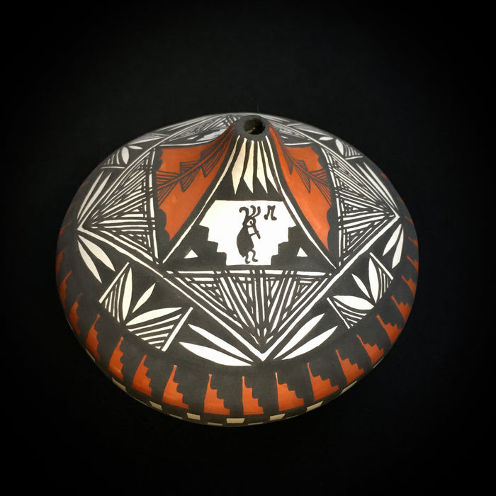 Acoma Fine Line Kokopelli Pot, by Sandra Victorino