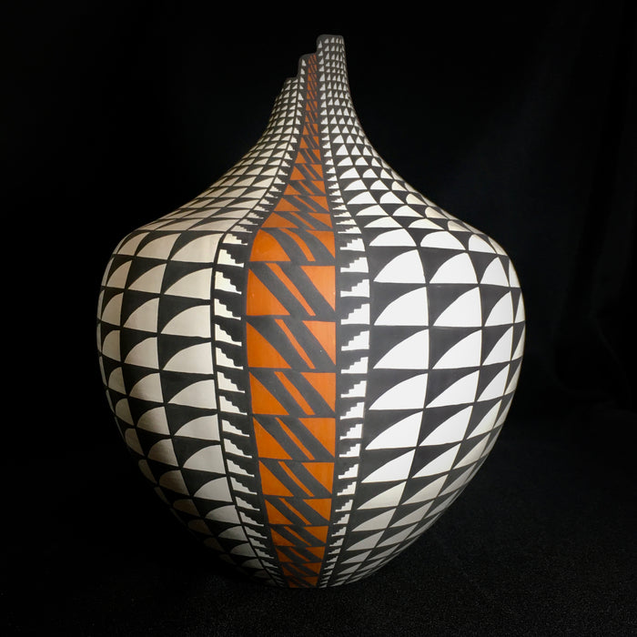 Tear Drop Acoma Pot, by Sandra Victorino